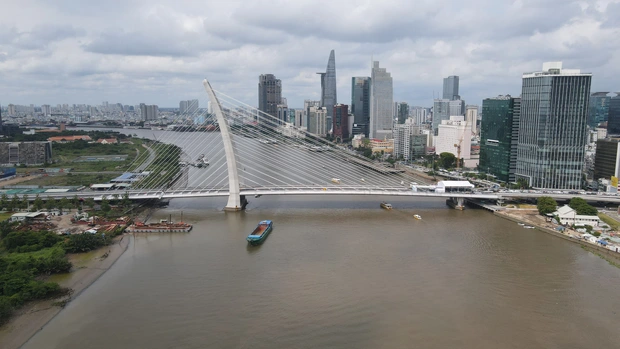 Cầu Thủ Thiêm 2 chính thức được thông xe sau 7 năm thi công